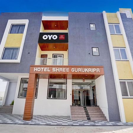 Hotel O Shree Gurukripa Khātu Buitenkant foto