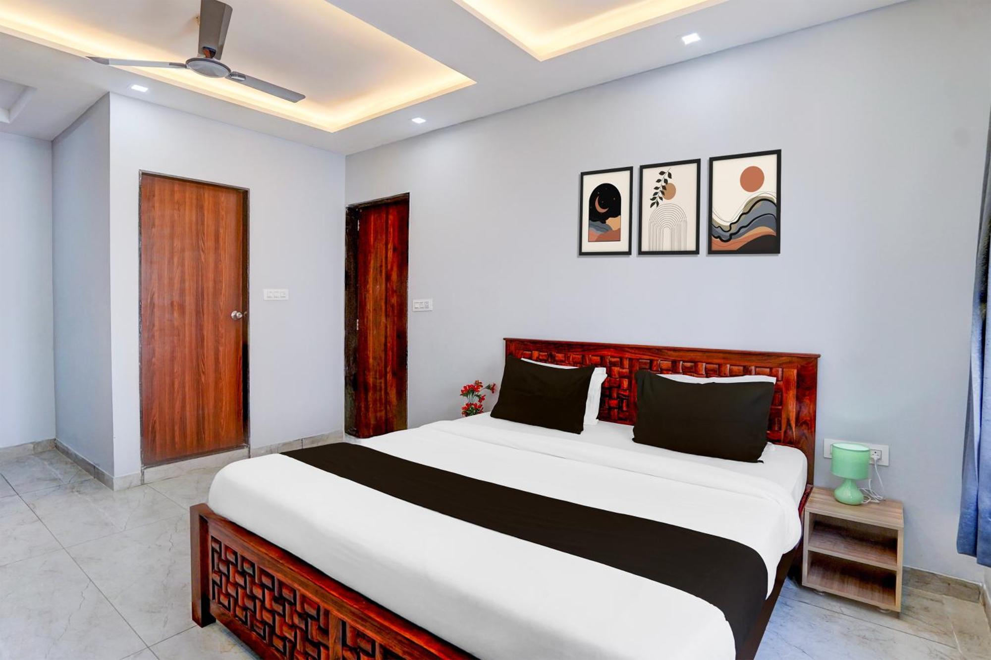 Hotel O Shree Gurukripa Khātu Buitenkant foto